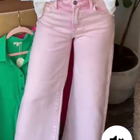 **SOLD**. NWT SZ 9 RISEN **PRICE DROP** hi waste cropped jeans acid pink - Picture 8 of 8